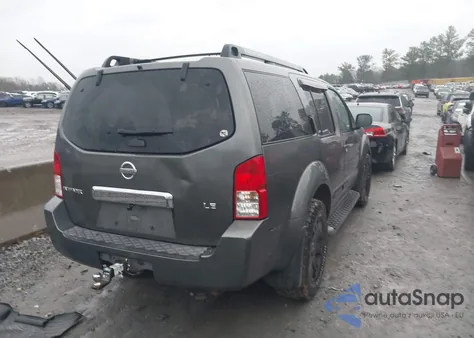 2005 Nissan Pathfinder Le/Se/Xe z USA, uszkodzony, nr VIN 5N1AR18U85C785604